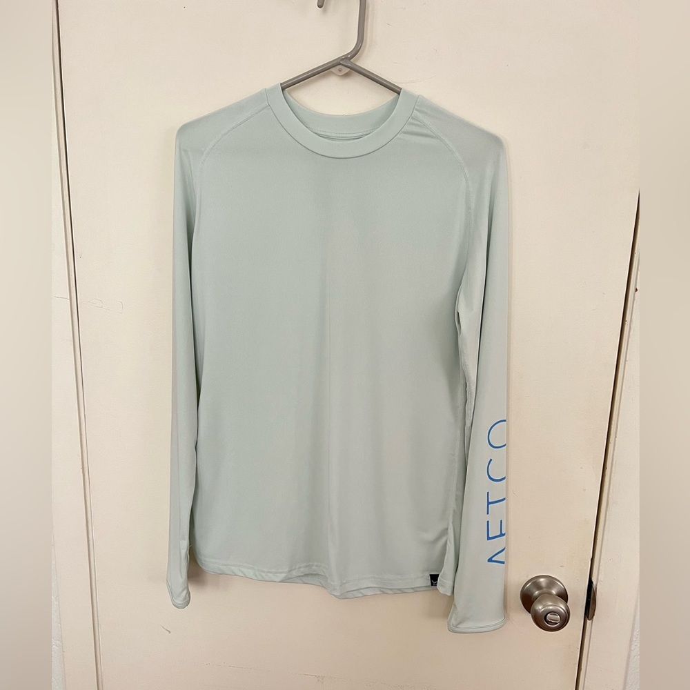 Women’s AFTCO sun shirt